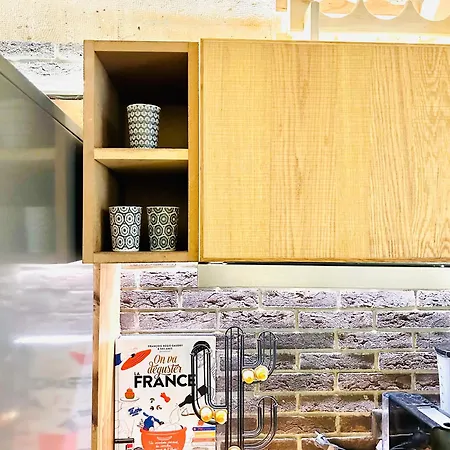 Splendid Atypical Loft St Germain Paris